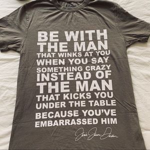 Kittenish Jessie James Decker T-shirt